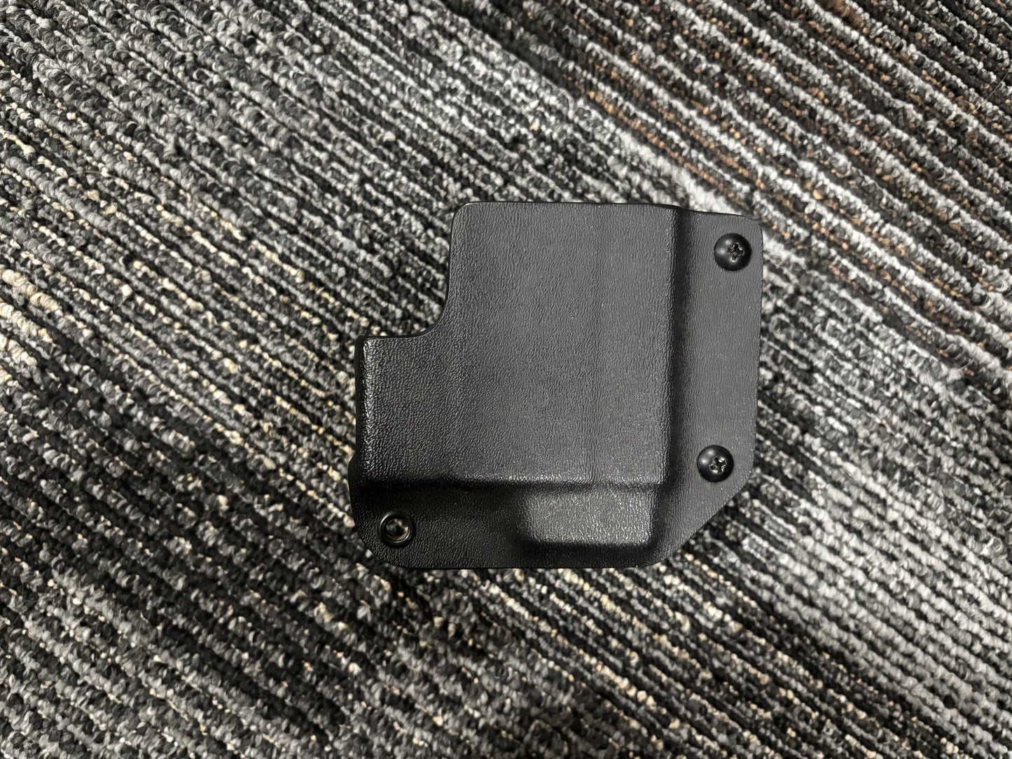 Vudoo mag holder