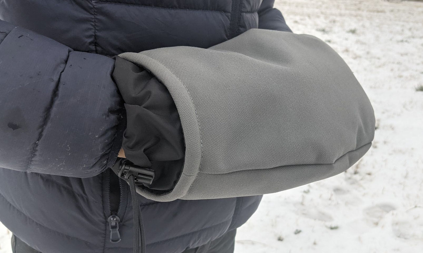 Hand Hut